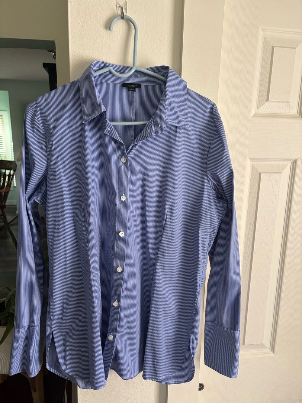 Ann Taylor Women’s Blue Pinstripe Dress Shirt